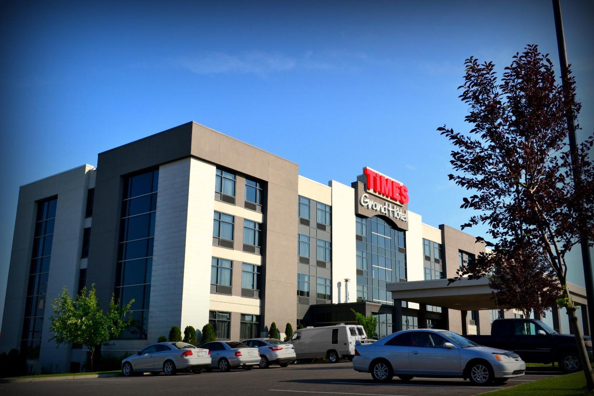 Grand Times Hotel - Aeroport De Quebec Bagian luar foto